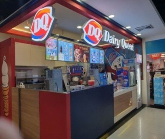 Vogue Shopping Center